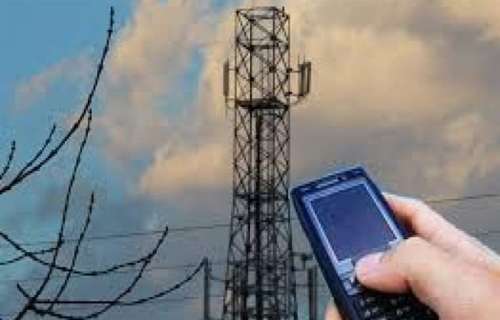 از روستاهای محروم جنوب کرمان به وزیر ارتباطات: سیگنال‌ها در خارج از شهر به مقصد نمی‌رسد!